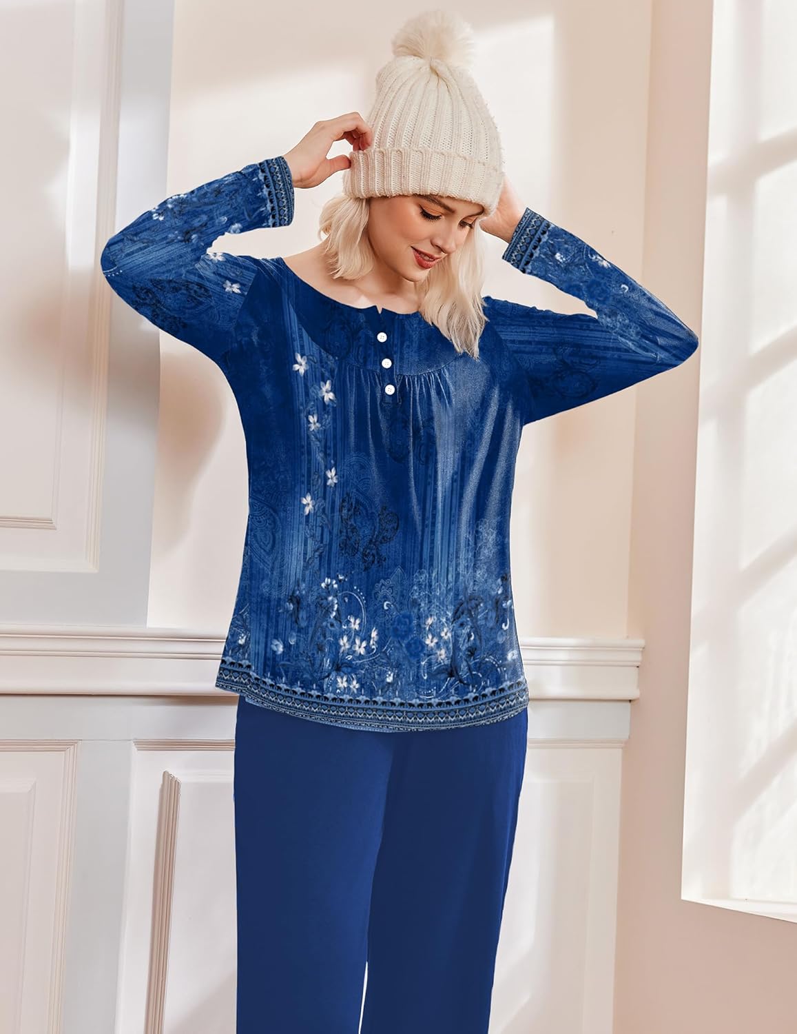 Langarm-Pyjama-Set: Oberteil & Hose, blaues Blumenmuster, Knopfleiste