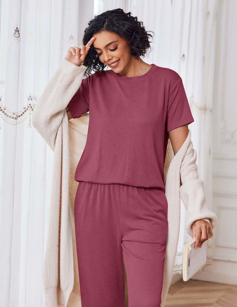 Women’s 2-piece lounge set in rose red: short-sleeve top and matching wide-leg pants