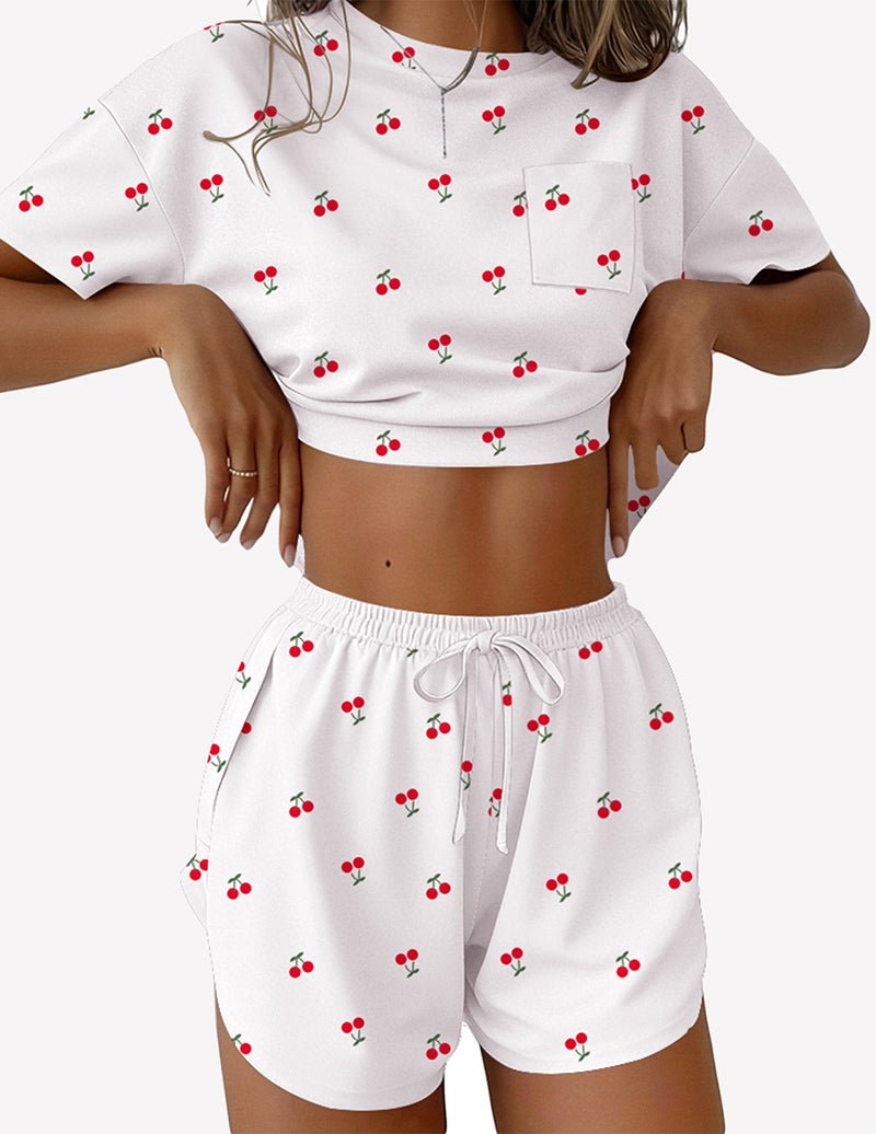 Weißer Kirschen-Print 2-teiliger Pyjama: T-Shirt mit Brusttasche, Shorts mit Kordelzug