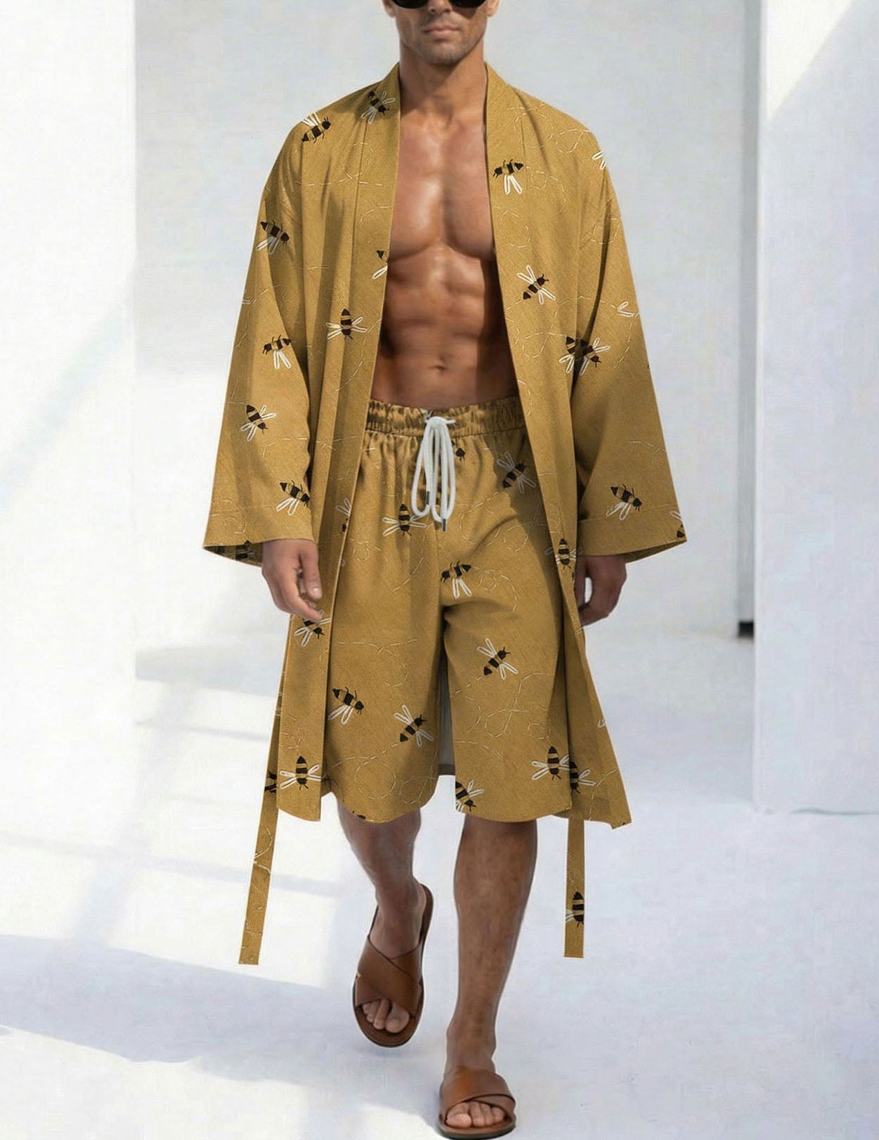 Herren Bademantel-Shorts Set, gelb mit Bienenprint, Shorts mit Kordel