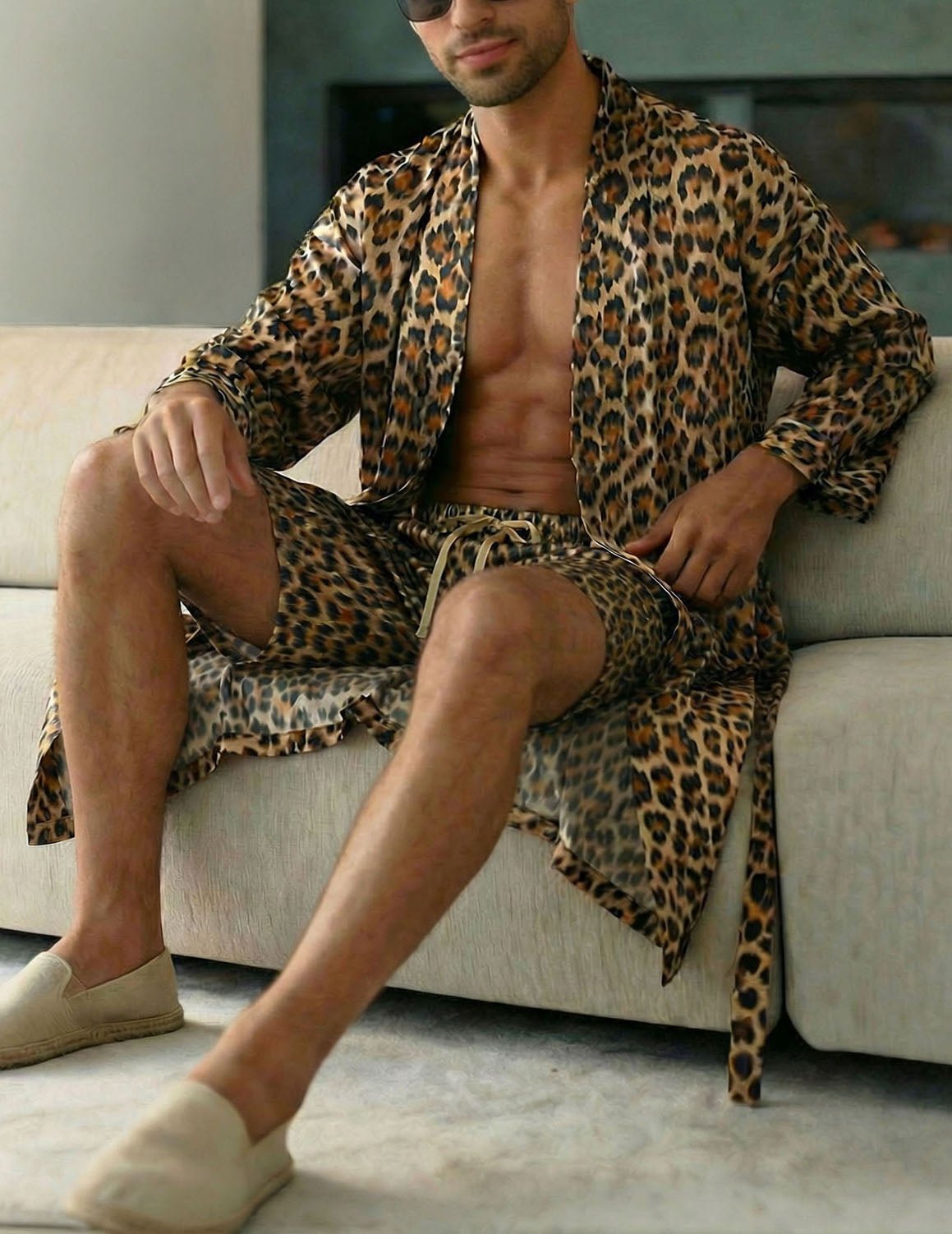 Men's leopard print robe & shorts set, open front with tie waist, matching pull-on shorts