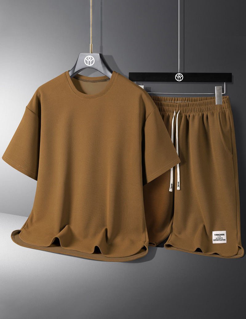 Men's casual tee and drawstring shorts set, camel tee with elastic drawstring shorts.