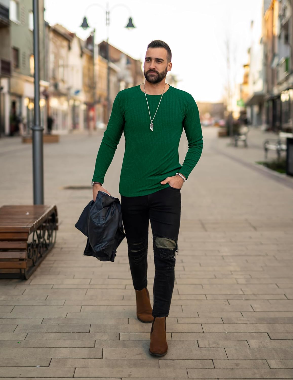 Green ribbed long-sleeve sweater for men, crew neck knit texture