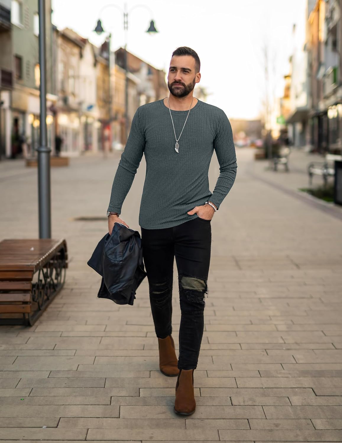 Men's ribbed long-sleeve sweater in deep green, crew neck style
