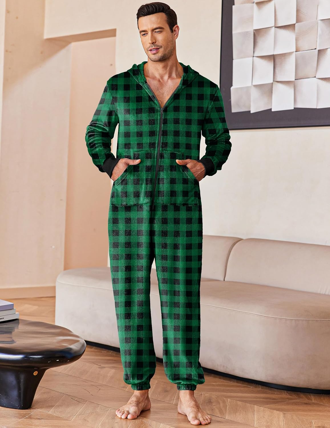 Herren Fleece-Onesie, grünes Karomuster, Kapuze, lange Ärmel und Bündchen