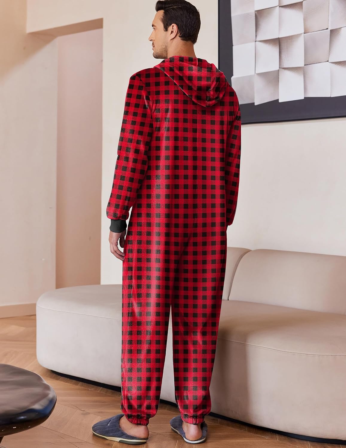 Herren Fleece-Onesie mit Kapuze, rotes Karomuster, Rückansicht
