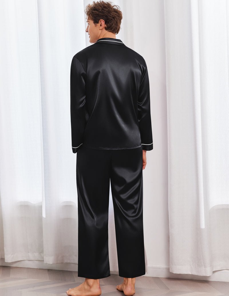 Herren-Satin-Pyjama-Set, Rückenansicht mit langem Hemd und langen Hosen, schwarz
