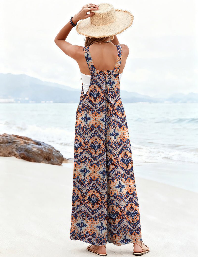 Rückenansicht: blau-orange gemusterter Boho-Jumpsuit mit weiten Hosenbeinen