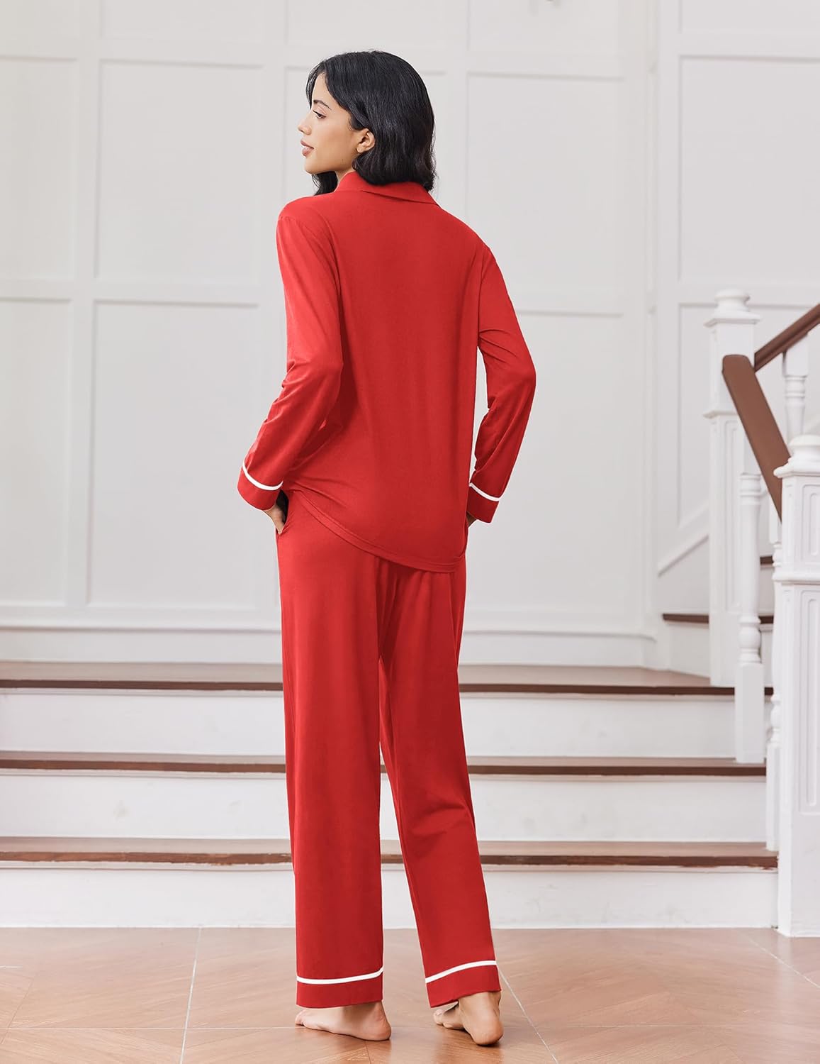 Ensemble pyjama rouge dos: chemise boutonnée manches longues et pantalon long