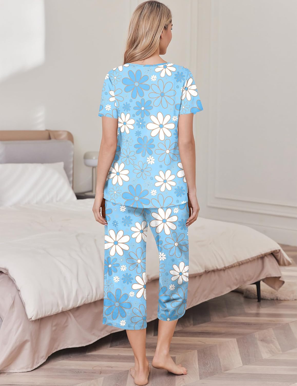 Blue daisy pajama set, short-sleeve top and knee-length capri pants, back view
