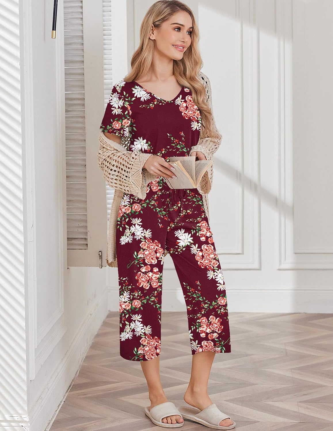 Wine red floral pajama set with short-sleeve top and capri pants