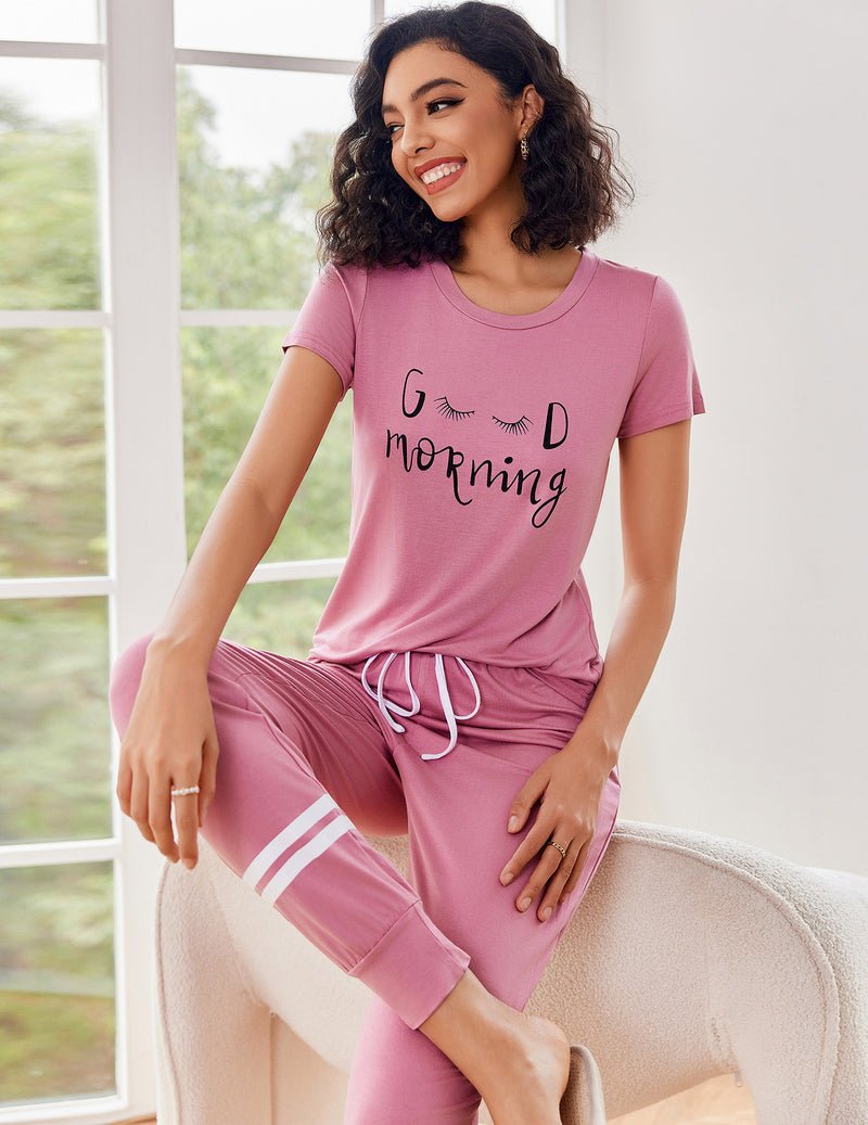 Rosa 2-teiliger Pyjama-Set mit „Good Morning“-Print; Hose mit Kordelzug und weißen Streifen