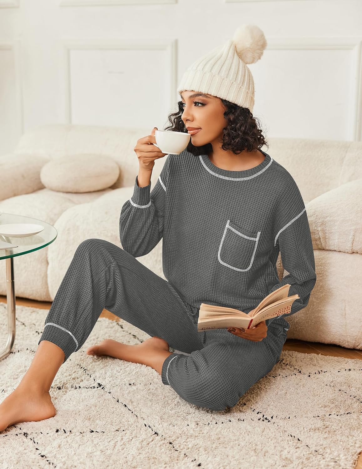 Waffle knit lounge set: long-sleeve top with chest pocket and drawstring joggers (dunkelgrau)