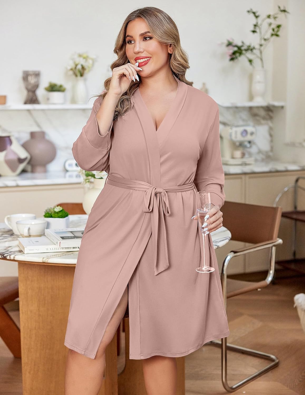 Plus size knee-length lightweight robe, light pink, V-neck, tie belt, long sleeves