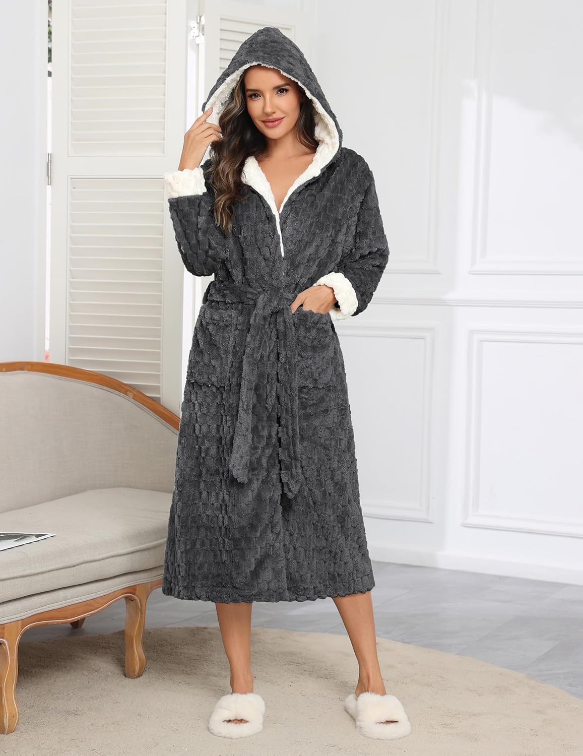 Long hooded robe in dark gray plush, textured fabric, belt tie, open V-collar trim