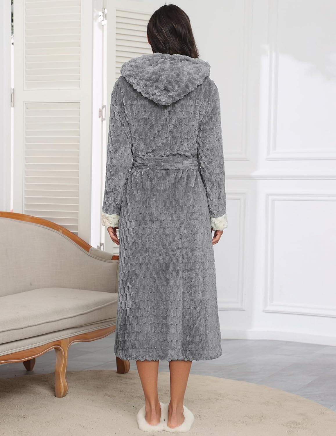 Back view of long hooded plush robe in heather gray jacquard, tie belt