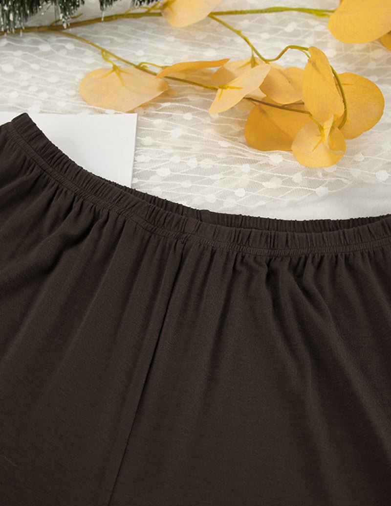 Relaxed fit lounge set shorts in dark brown, elastic waistband