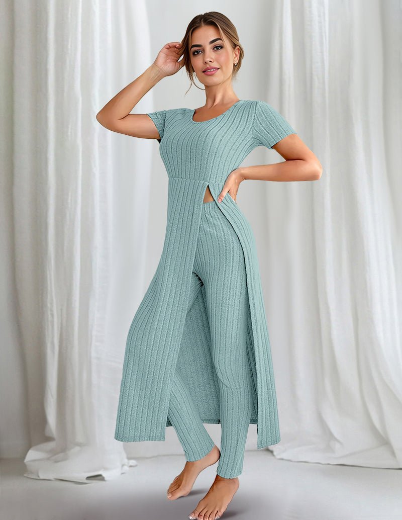 Ribbed split-hem lounge set with short-sleeve top and wide-leg pants, light blue