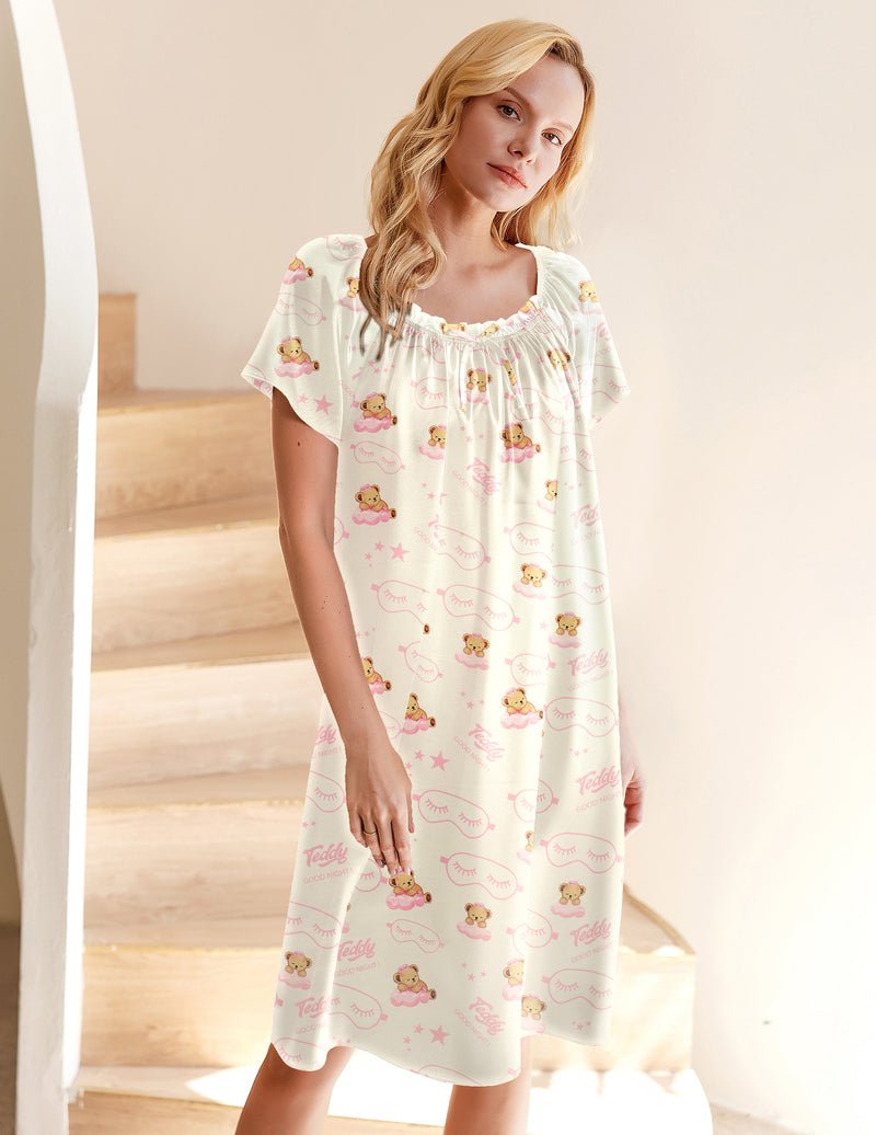 White satin silk pleated nightgown with teddy print, short sleeves, knee-length