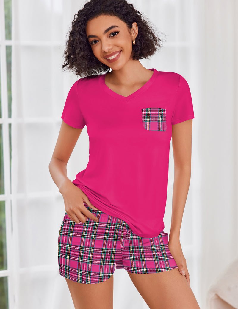 Conjunto pijama manga corta fucsia con bolsillo a cuadros y short a juego