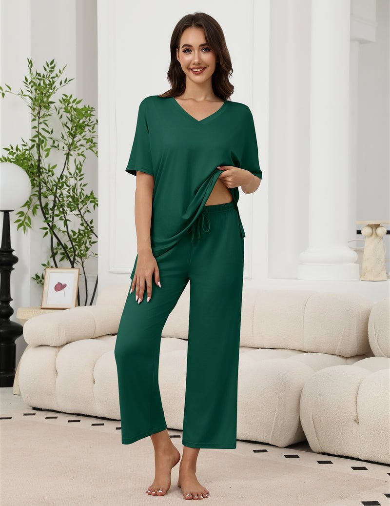 Zweiteiliges Set aus Kurzarmoberteil und langen Hosen mit Kordelzug, dunkelgrün
