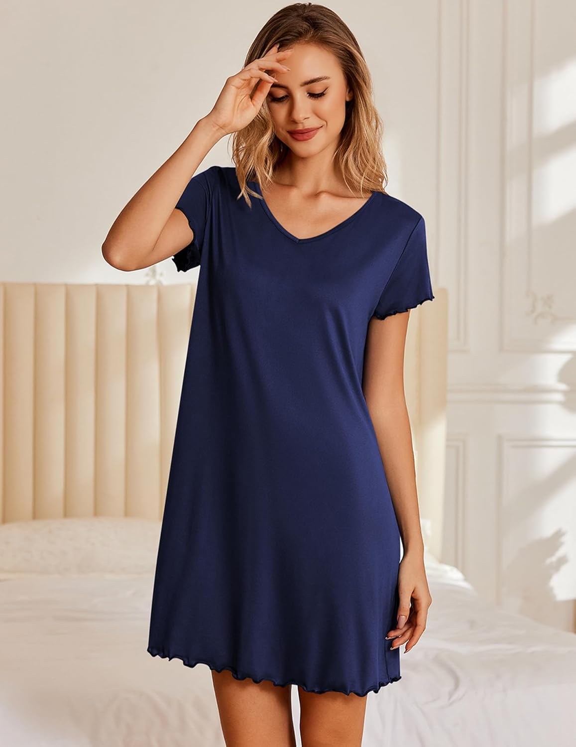 Short-sleeve V-neck nightshirt dress, navy blue, scalloped hem