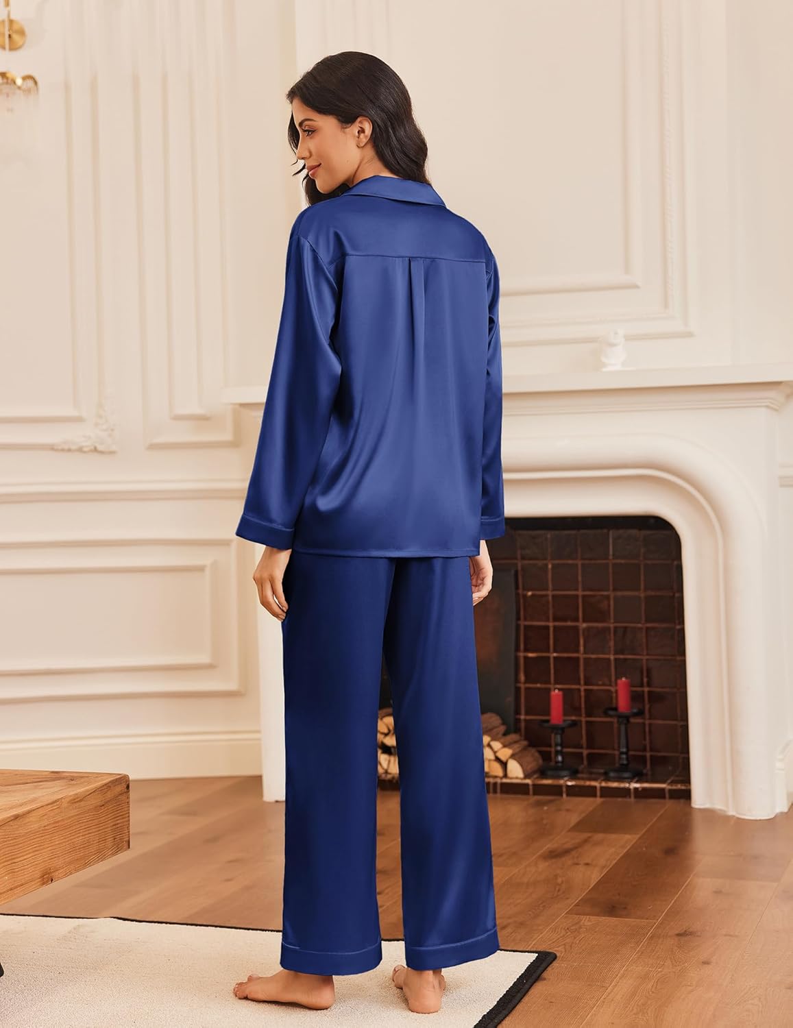 Navy Satin Schlafanzug-Set mit Knopfleiste und weitem Hosenbein, Rückansicht