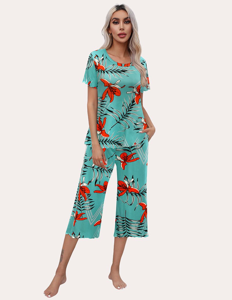 Soft Capri Pants Pajamas Set (US Only)