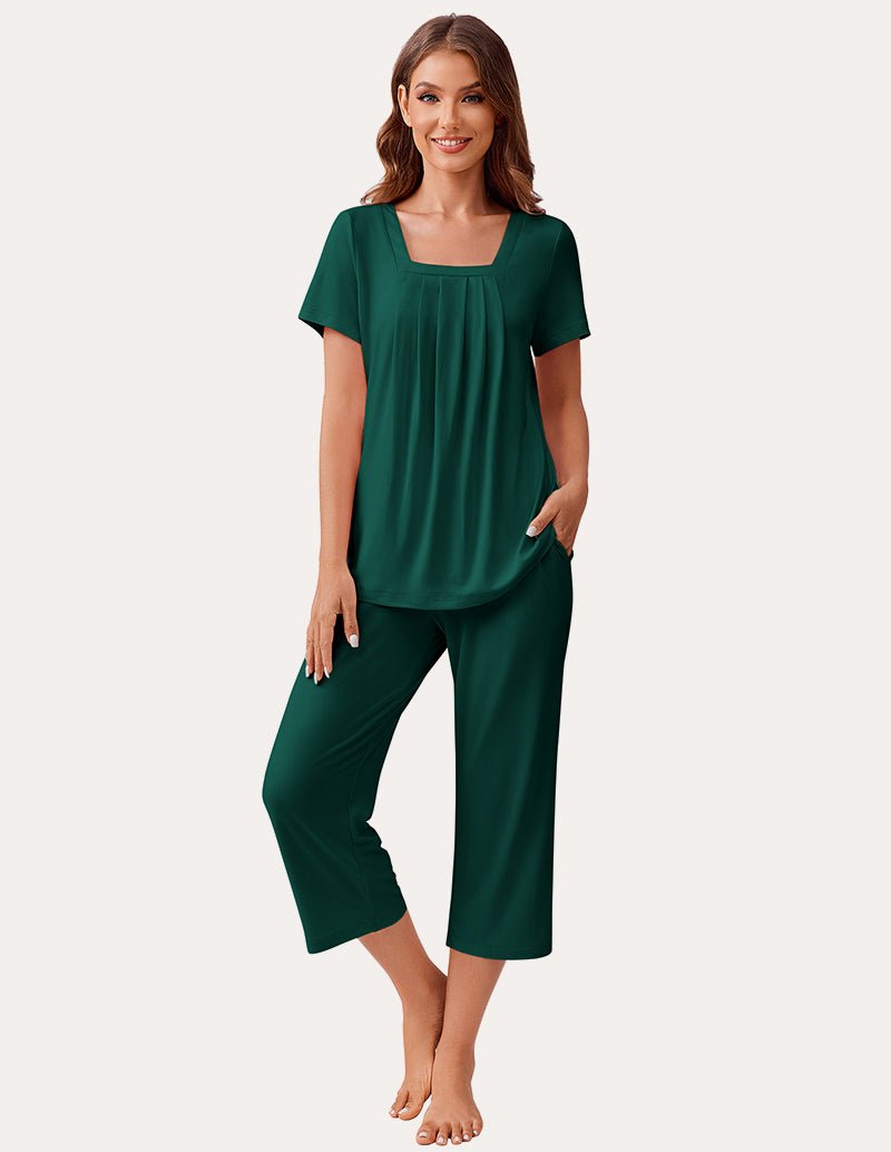 Deep green square-neck pajama set with short-sleeve top and cropped pants