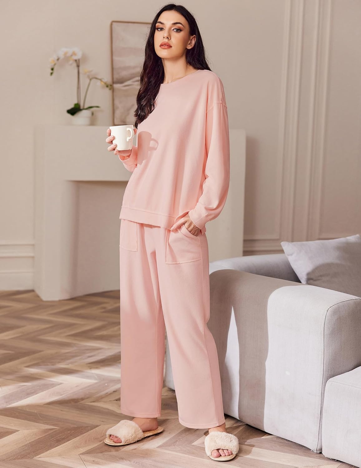 Light pink microfleece 2-piece: crewneck long-sleeve top & wide-leg pants