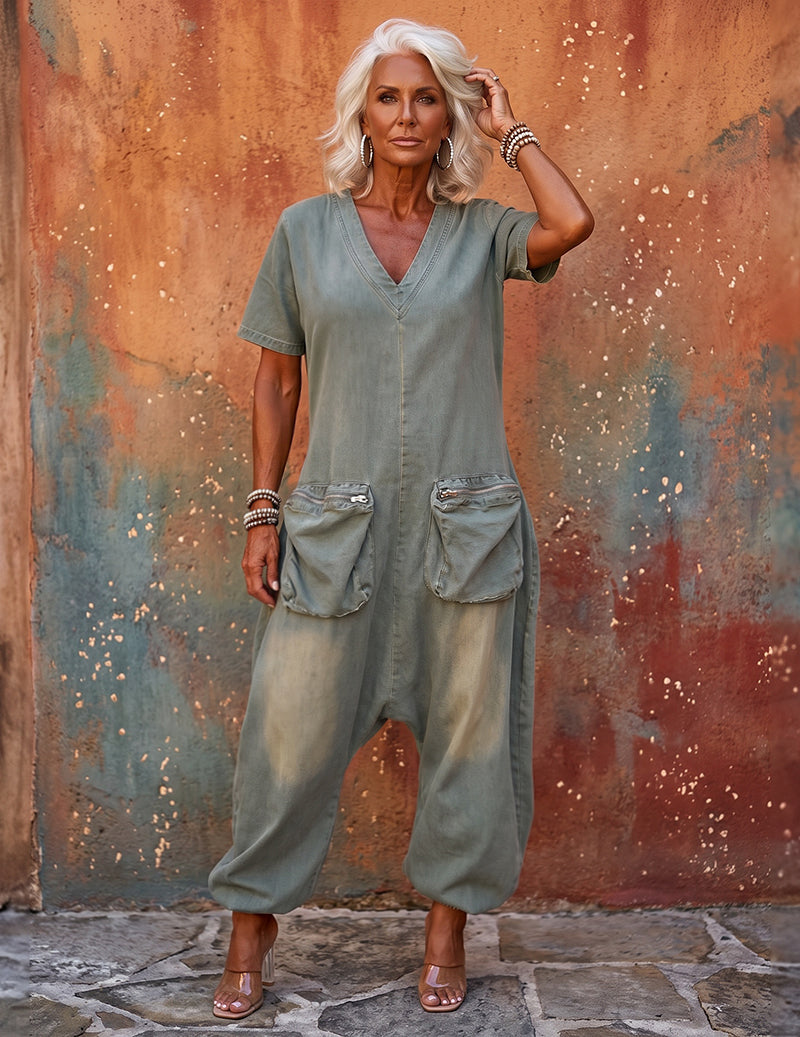 Light blue denim V-neck short-sleeve cargo jumpsuit, wide-leg pants, chest pockets