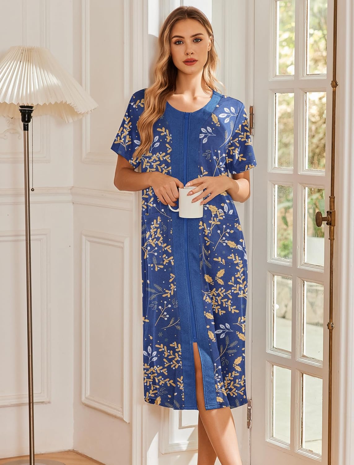 Blue zip-front robe with short sleeves, scattered floral branch print and slit hem