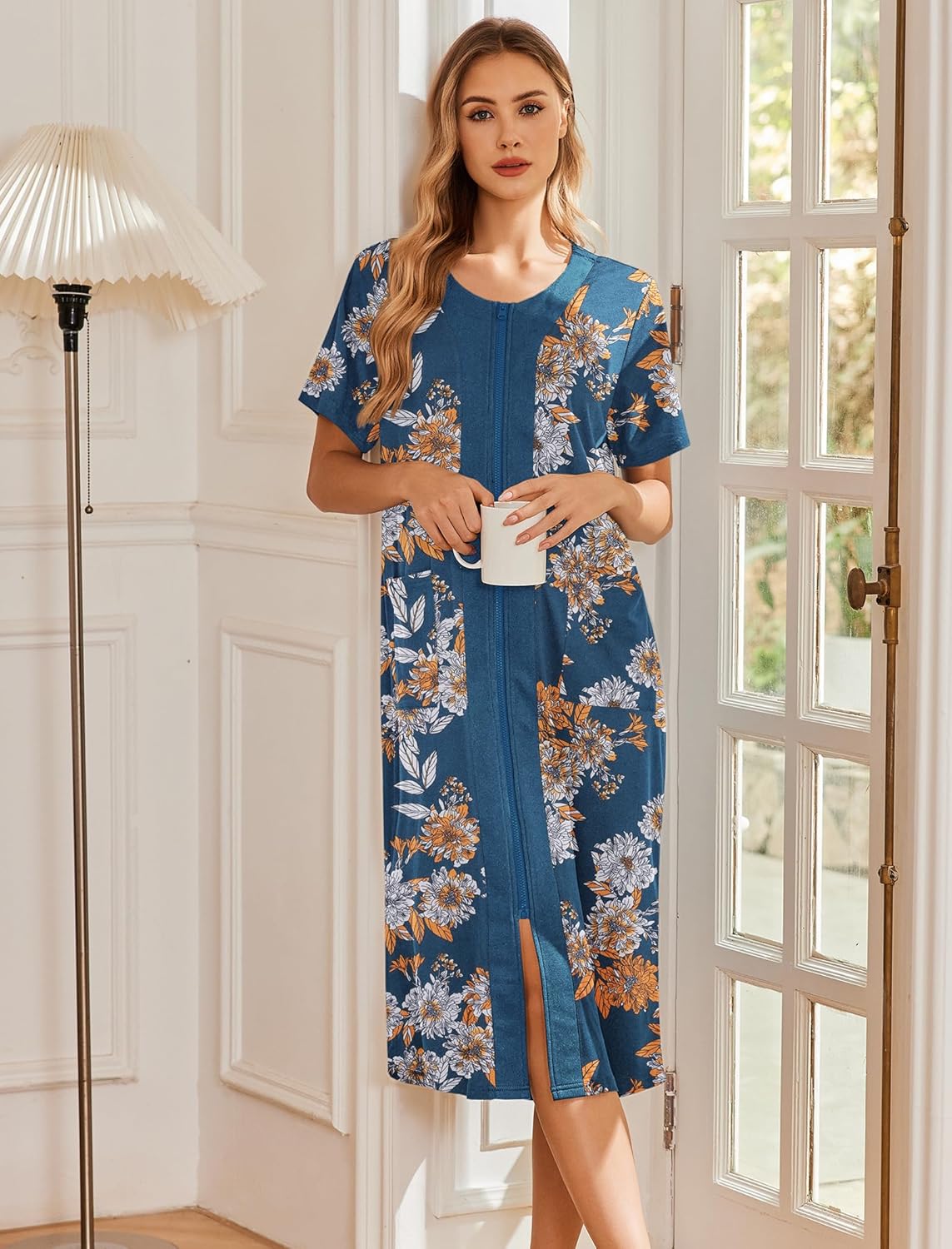 Blue floral zip-front robe with short sleeves, knee-length and side slit