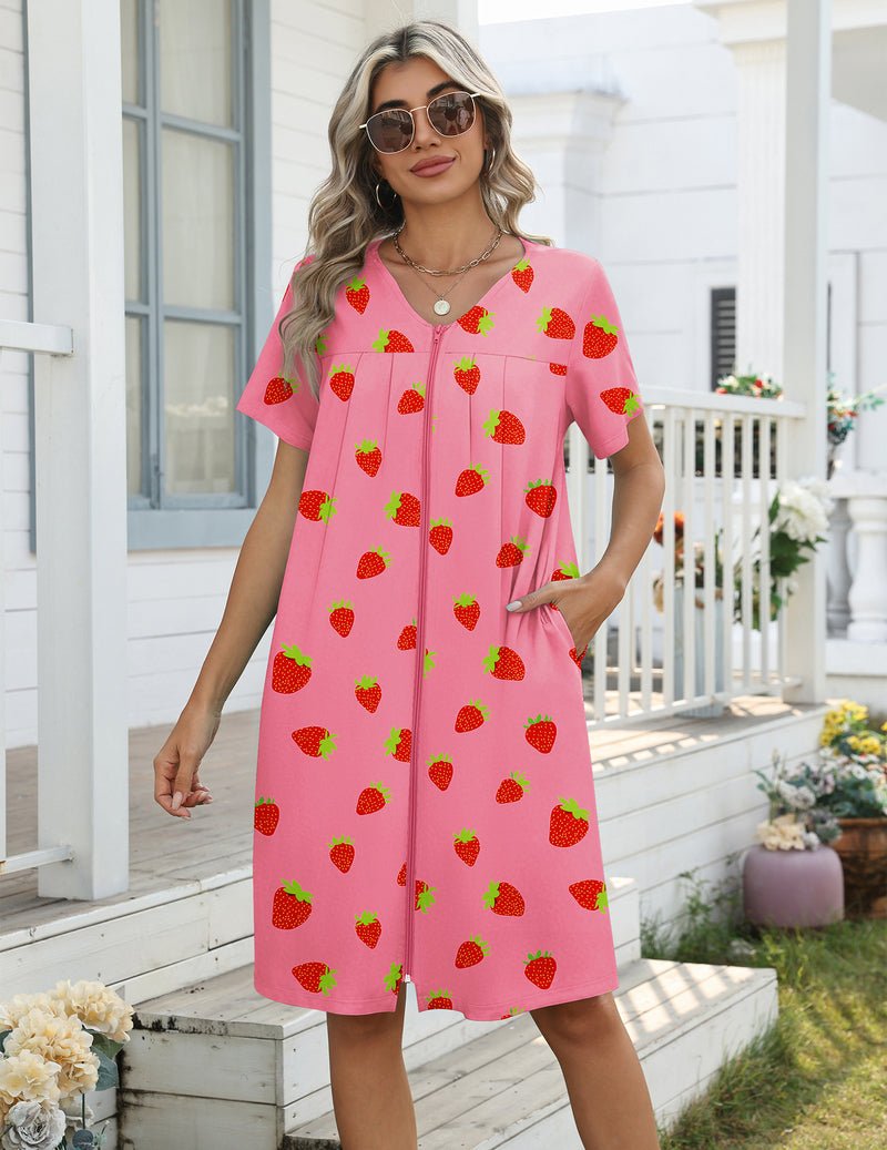Lightweight nightgown with zipper, knee length, pink strawberry print, with pockets