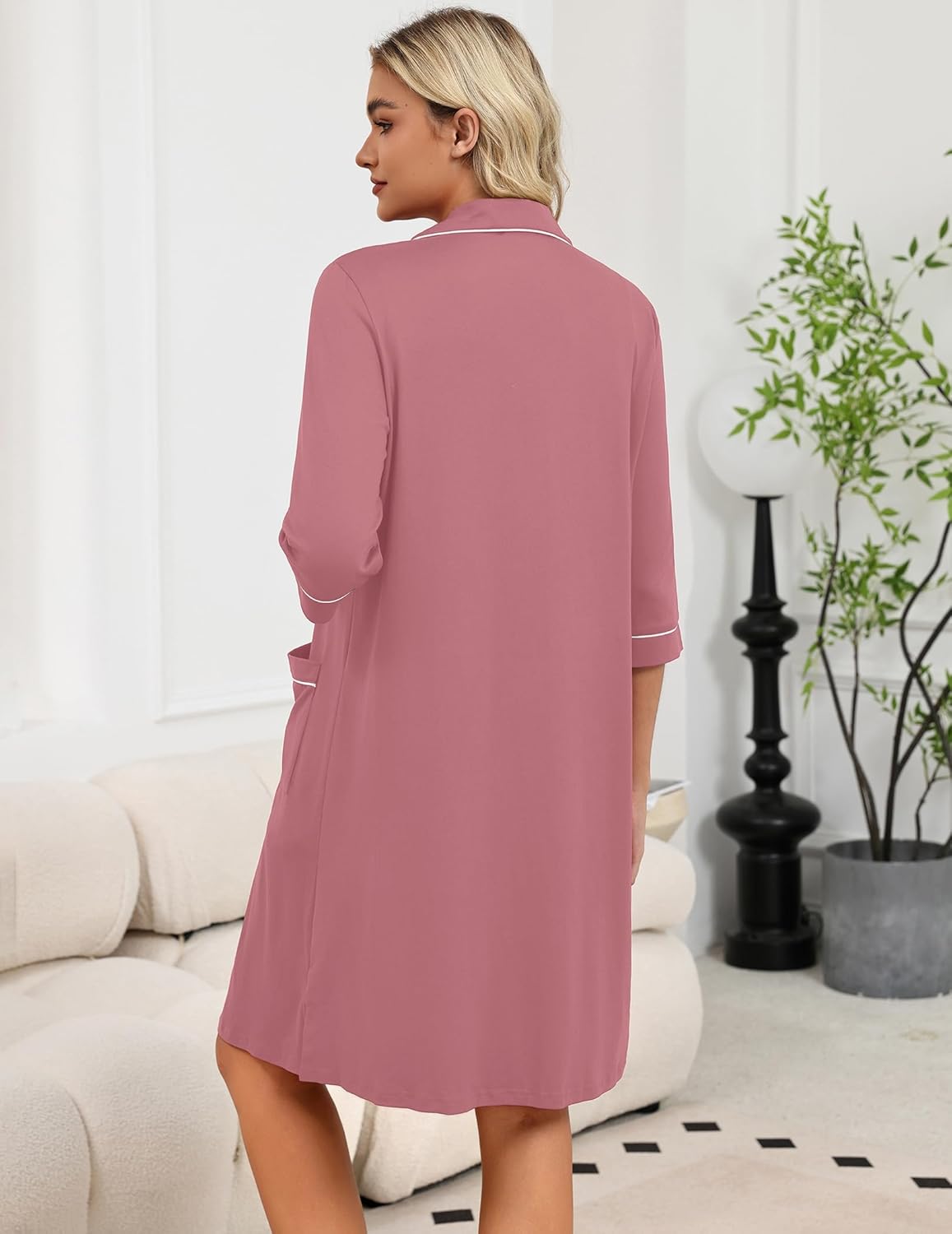 Women’s zip robe, mauve/pink, 3/4 sleeves, stand collar, side pockets