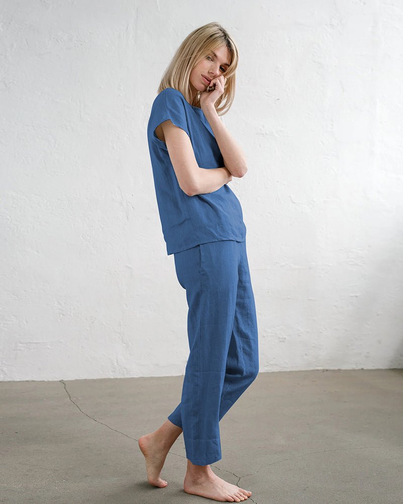 Blue cotton-linen two-piece sleepwear set with short sleeves and tied waist pants