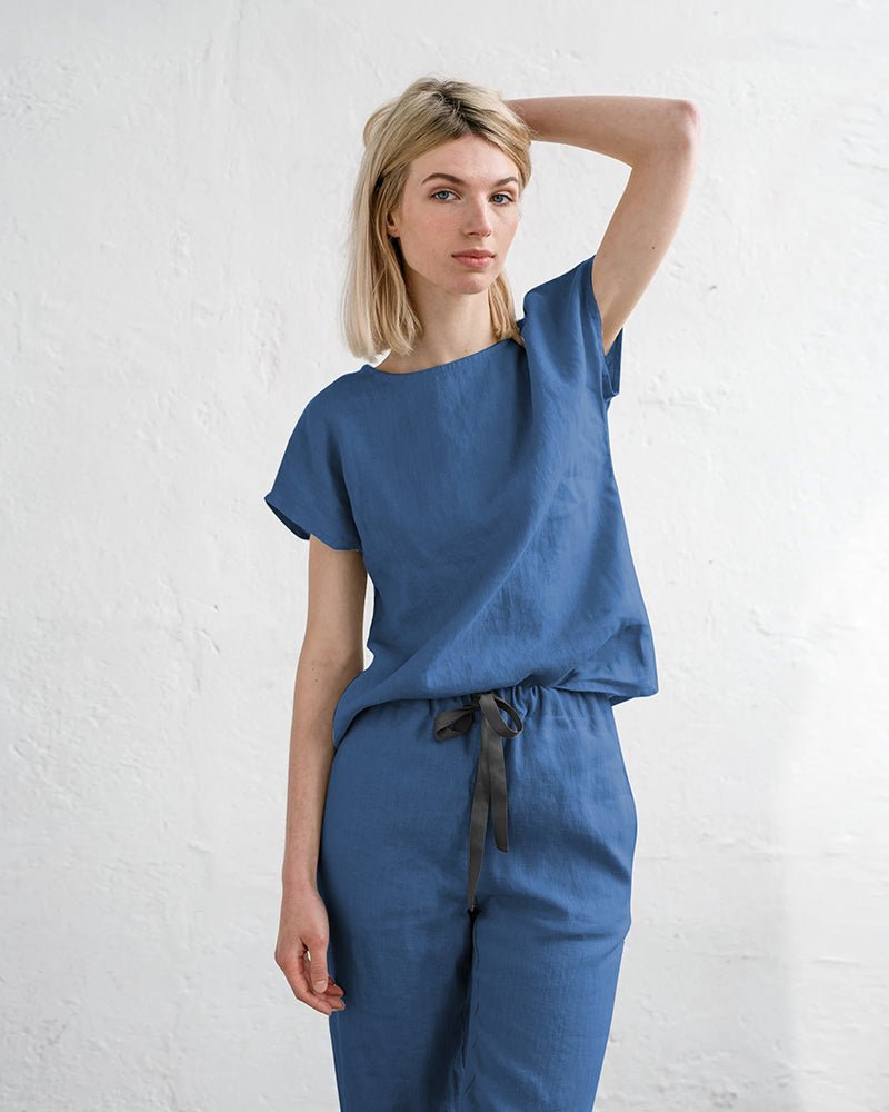 Blue cotton-linen two-piece sleepwear set with short-sleeve top and drawstring pants
