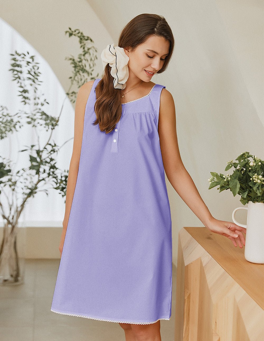 Lavender sleeveless nightdress with lace-trim hem