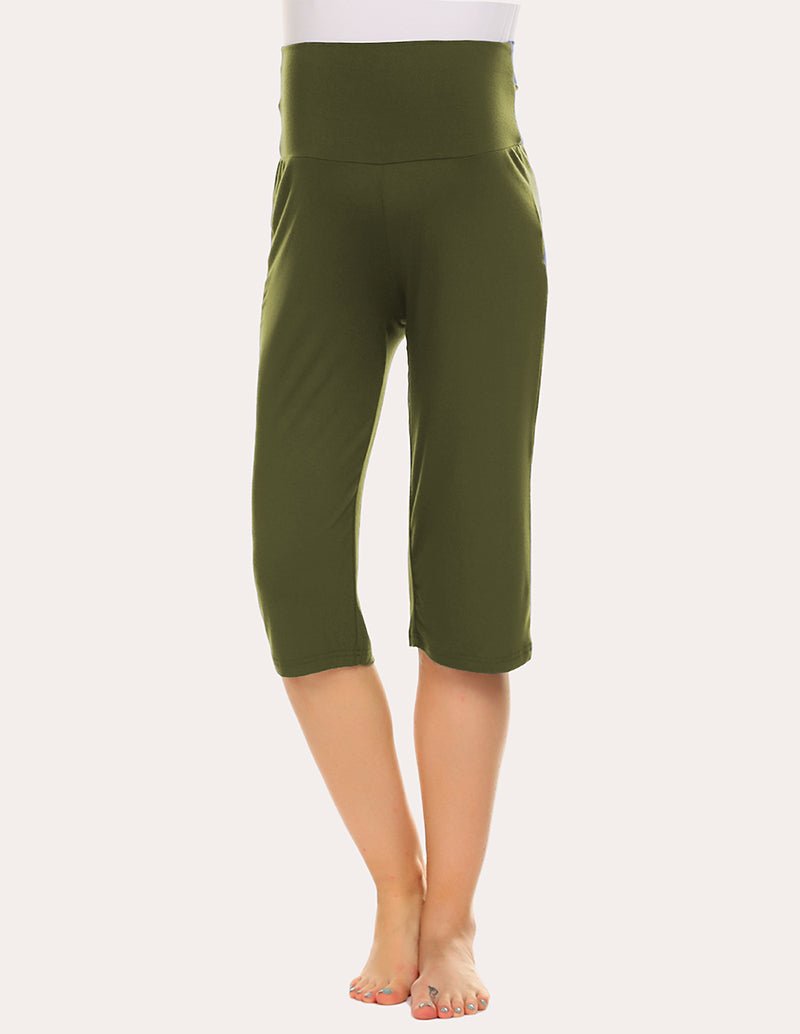 Maternity capri pants in dark green, elastic waist and straight cropped silhouette