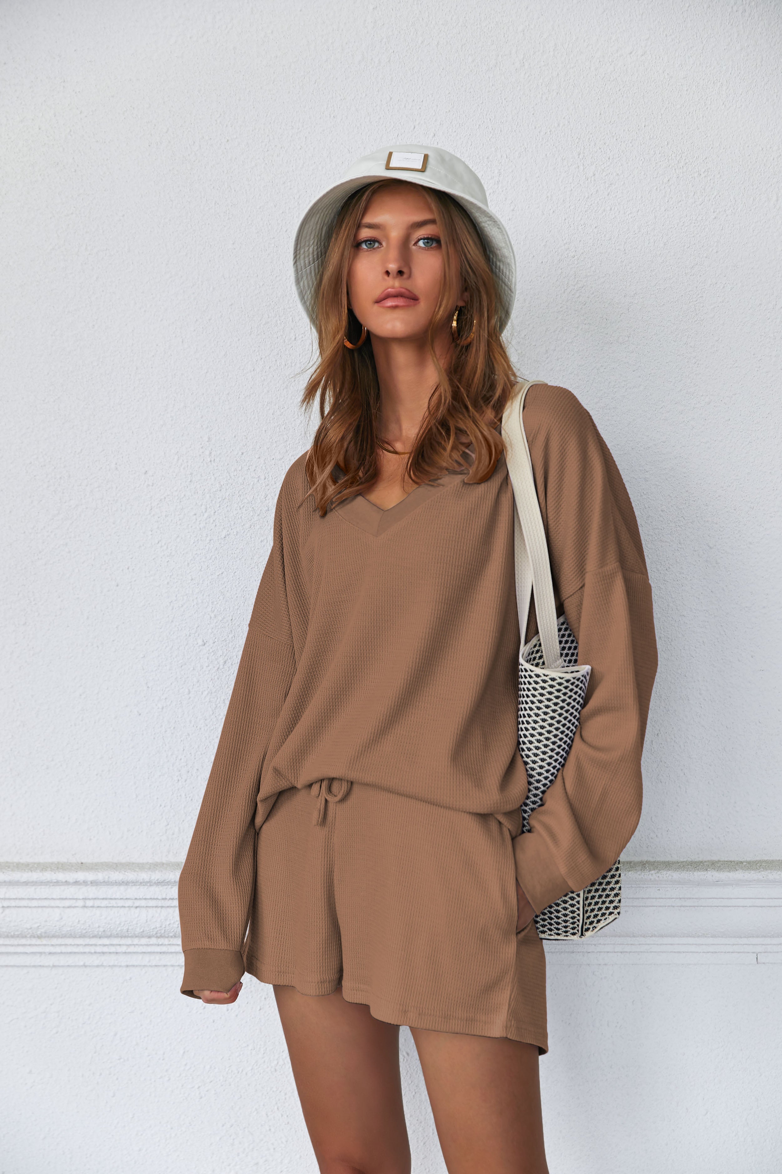 Waffelstrick-Pyjama-Set mit V-Ausschnitt, Langarm und Shorts, Khaki
