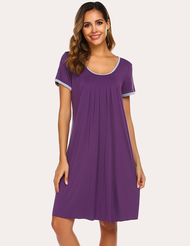 Purple pleated nightdress with short sleeves and contrast-trim neckline