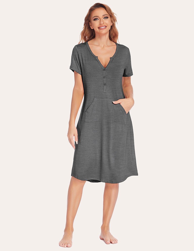 Grey loose nightdress with V-neck and short sleeves, button-front, midi length