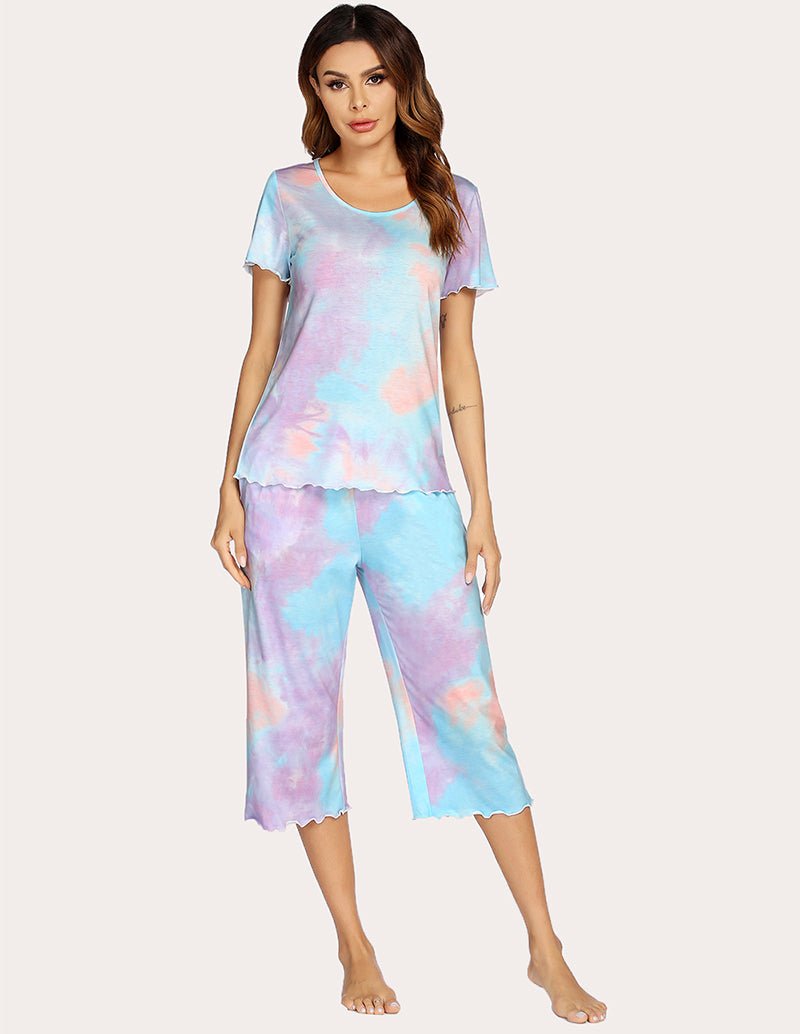 Pajama set with T-shirt and capri pants, pastel tie-dye, round neckline