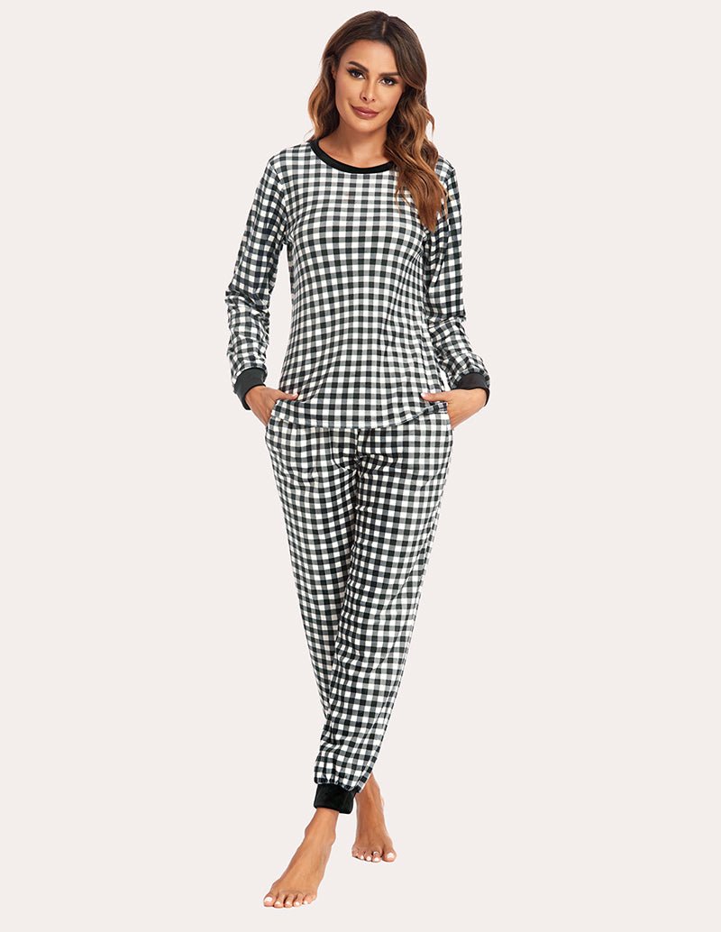 Velvet plaid pajama set in black-and-white, long-sleeve top and jogger pants