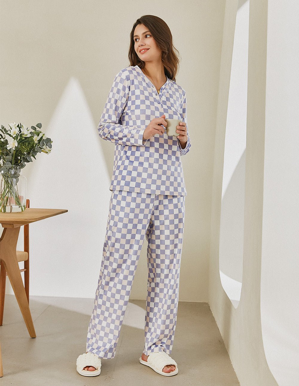 Women’s pajama set in light purple and white checkered print, long-sleeve top & pants