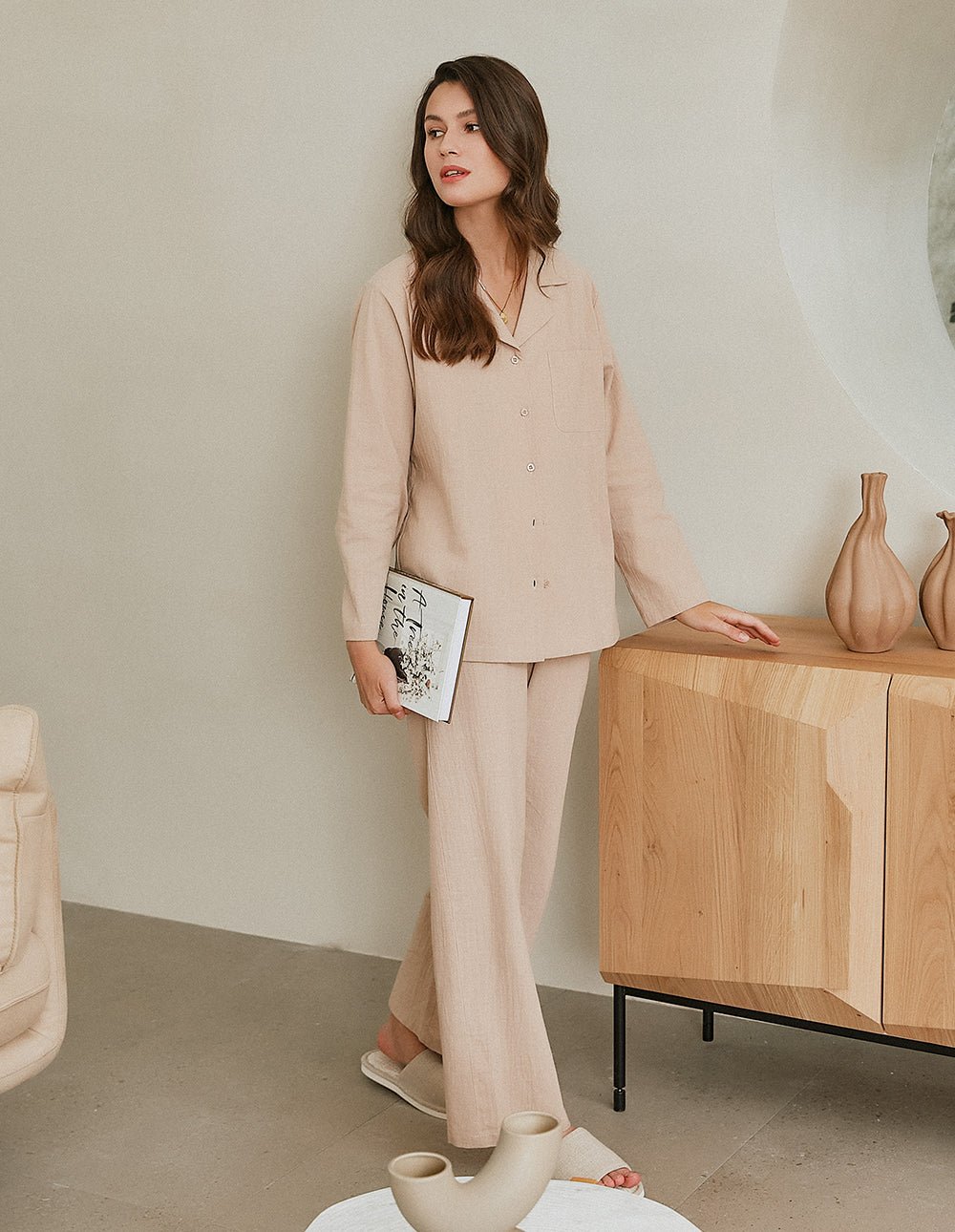 Cotton-linen pajama set in khaki: button-up shirt with collar and straight-leg drawstring pants